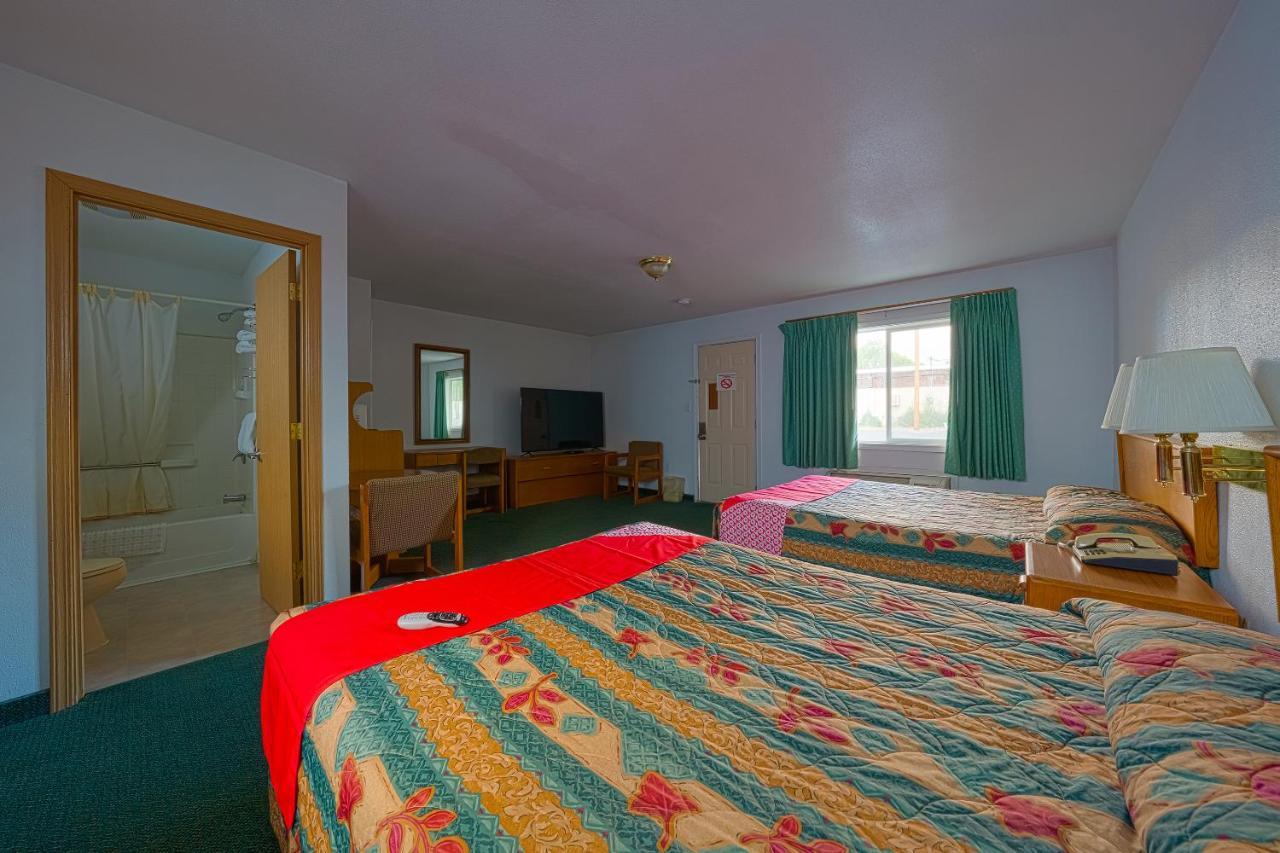 Oyo Riverside Inn John Day Or מראה חיצוני תמונה