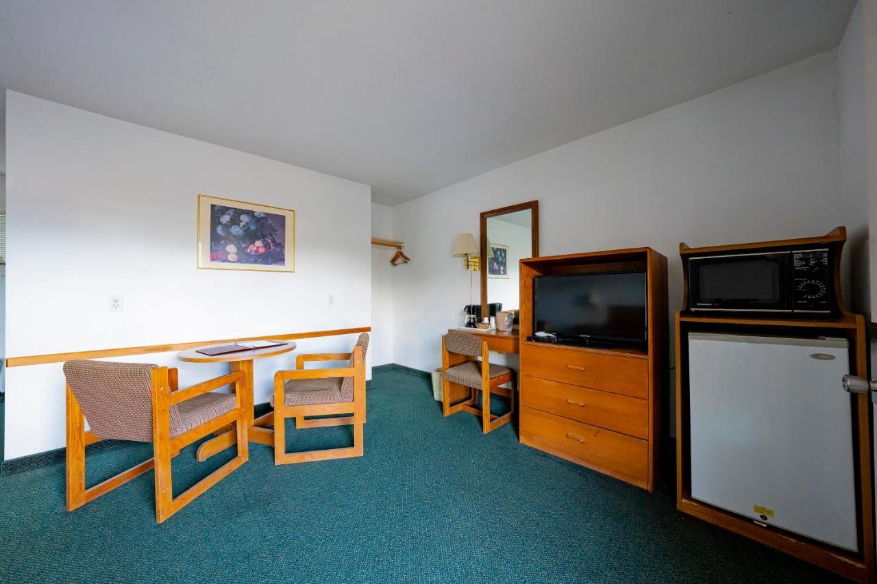 Oyo Riverside Inn John Day Or מראה חיצוני תמונה